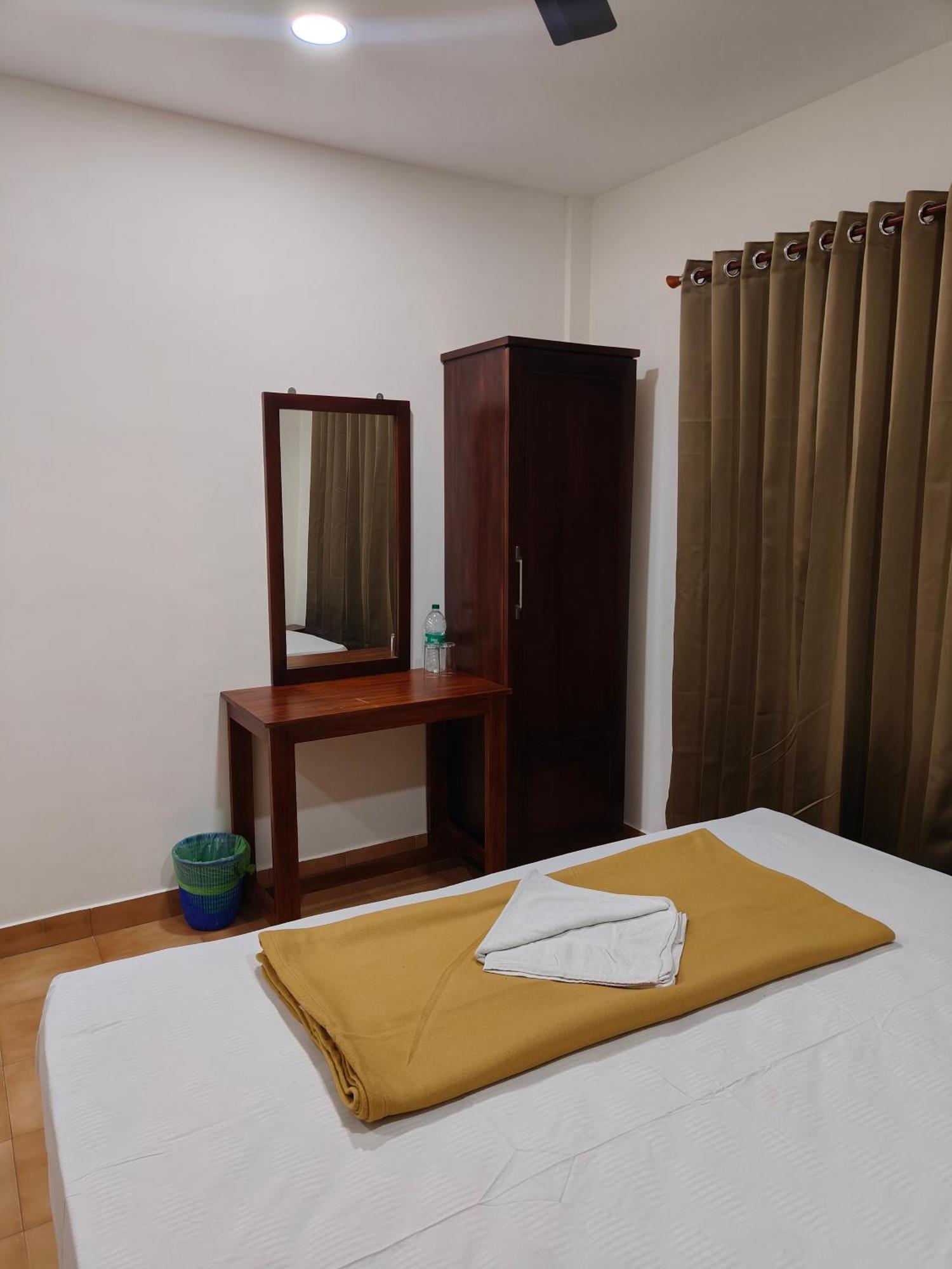 Kochi Hotel Nova מראה חיצוני תמונה
