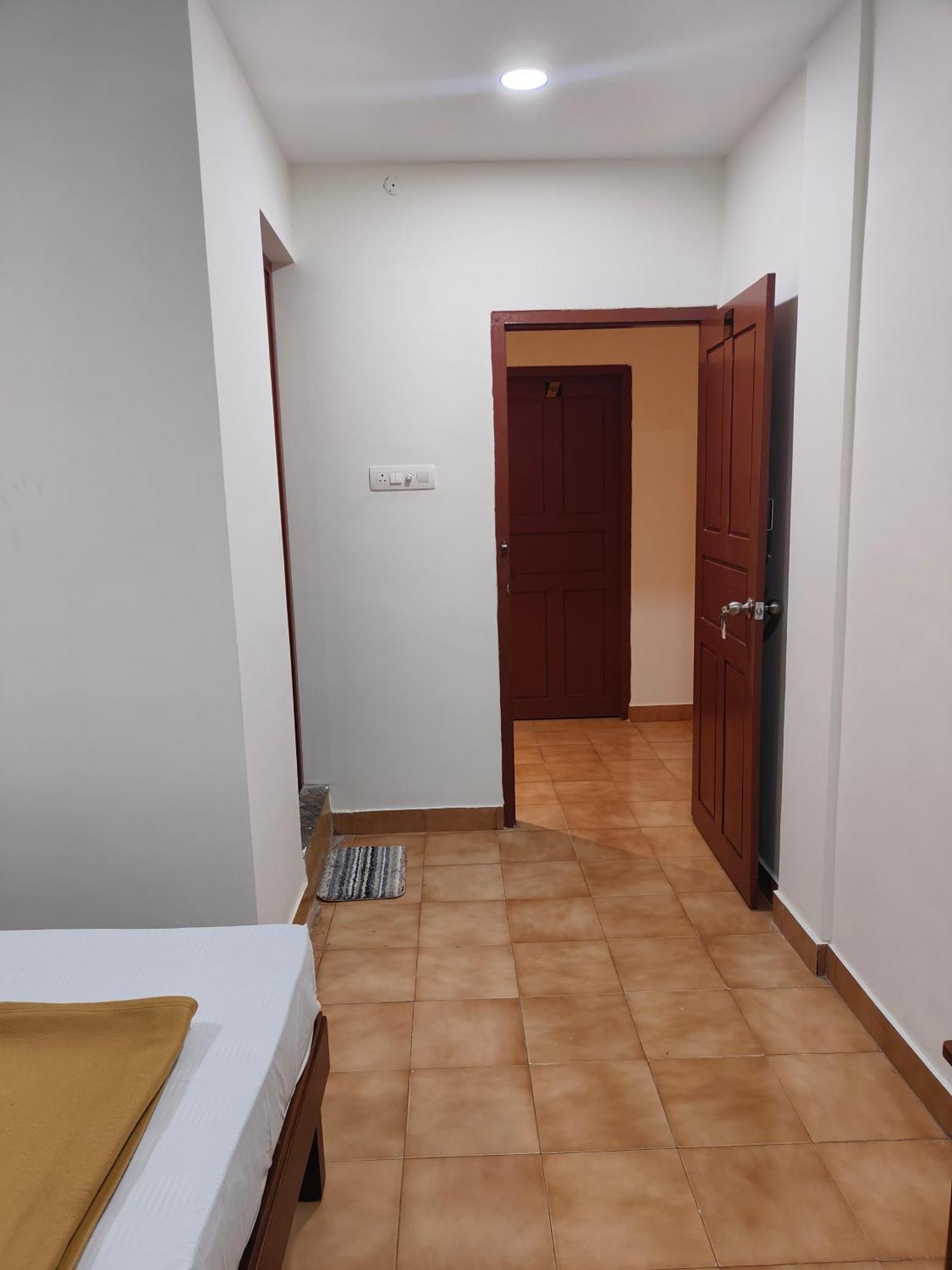 Kochi Hotel Nova מראה חיצוני תמונה